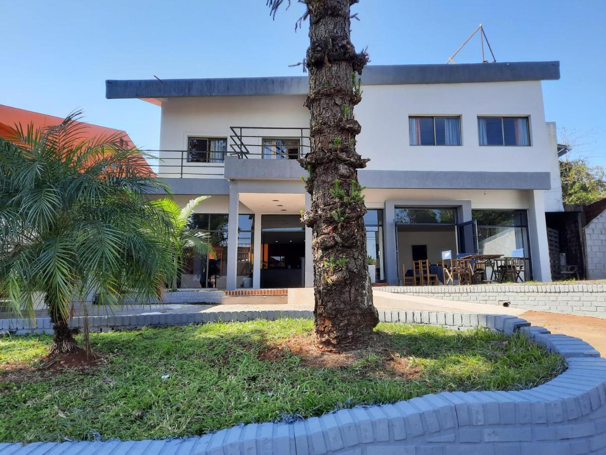 Tajy Iguazu Hotel 푸에르토이과수 외부 사진