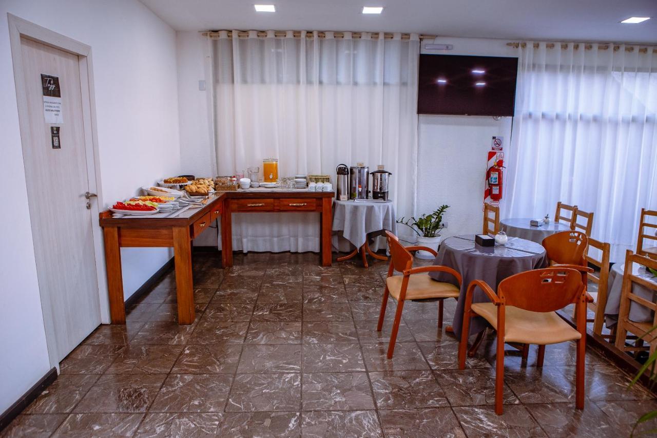 Tajy Iguazu Hotel 푸에르토이과수 외부 사진